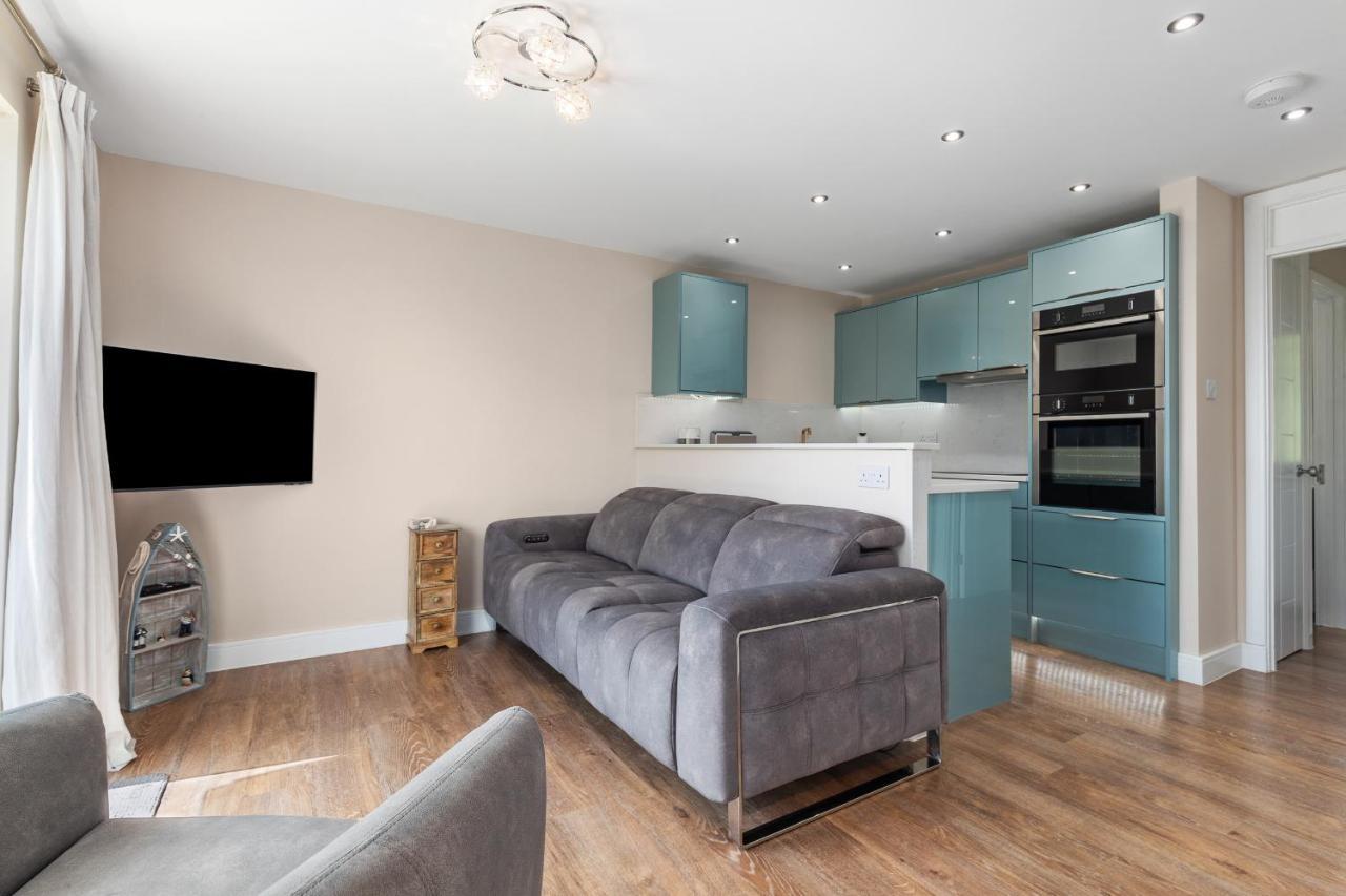 Salty Kisses - Sea Front Aparment Apartment Hodgeston ภายนอก รูปภาพ