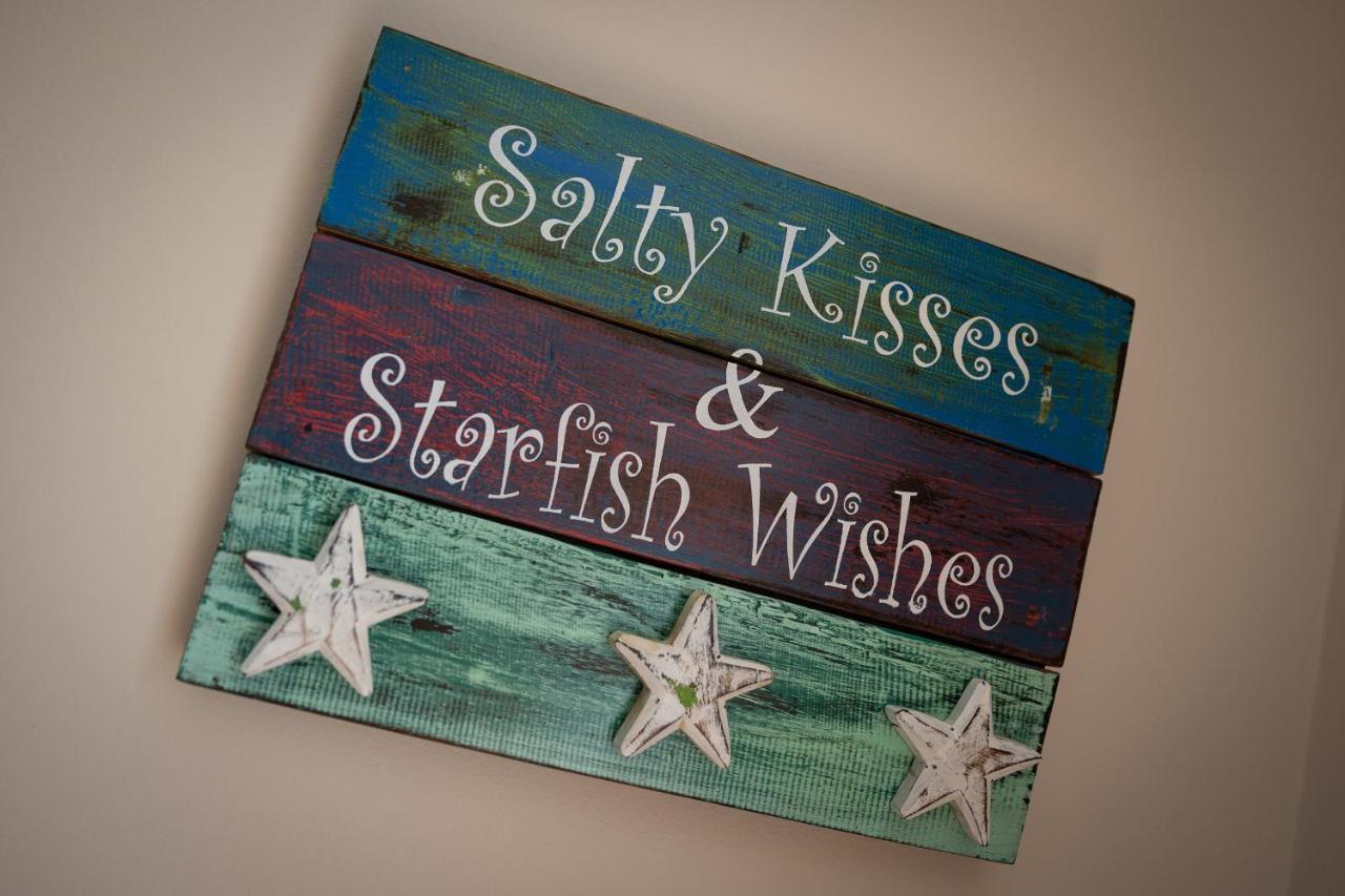 Salty Kisses - Sea Front Aparment Apartment Hodgeston ภายนอก รูปภาพ